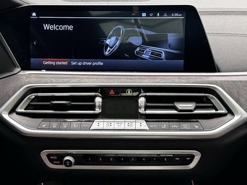 Used 2023 BMW X5 xDrive40i w/ Premium Package image 29