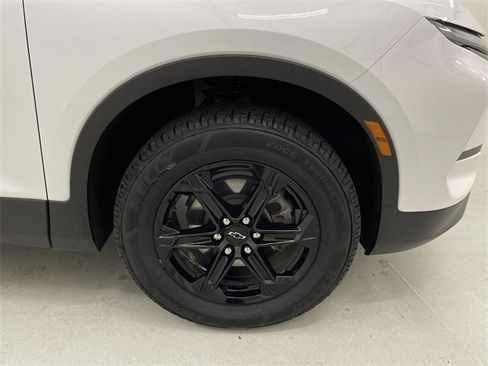 Certified 2024 Chevrolet Blazer LT w/ Convenience Package image 14