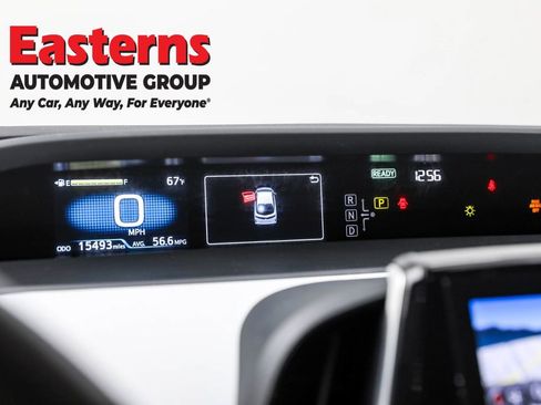 Used 2021 Toyota Prius Prime XLE w/ Carpet Mat Package (TMS) image 17