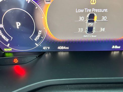 Used 2025 MAZDA CX-90 Plug-In Hybrid w/Premium Sport image 16