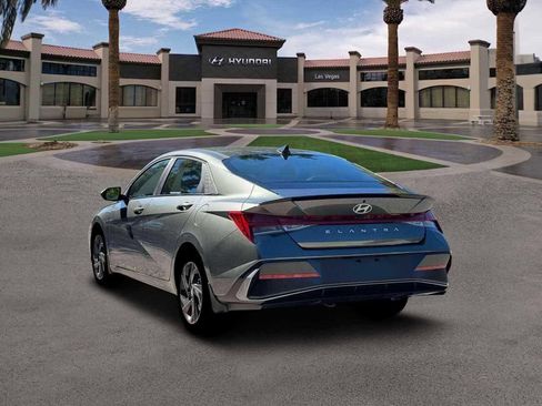 New 2026 Hyundai Elantra SEL Sport Premium FWD image 5