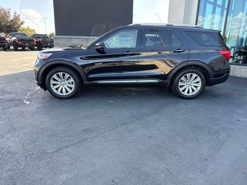Used 2020 Ford Explorer Limited w/ Class III Trailer Tow Package AWD/4WD image 3
