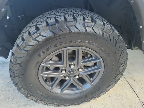 Used 2021 Jeep Wrangler Sport AWD/4WD image 5