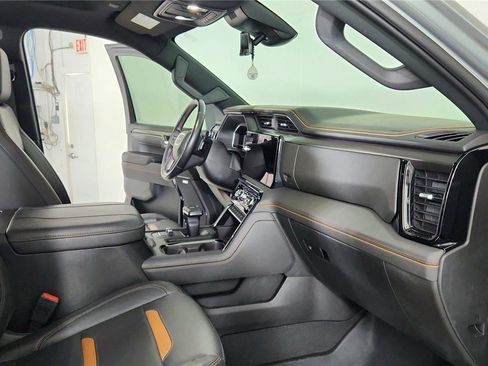 Used 2023 GMC Sierra 1500 AT4 w/ Technology Package image 28