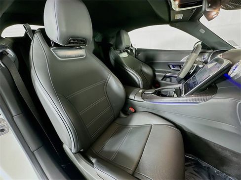 Certified 2022 Mercedes-Benz SL 63 AMG 4MATIC image 28
