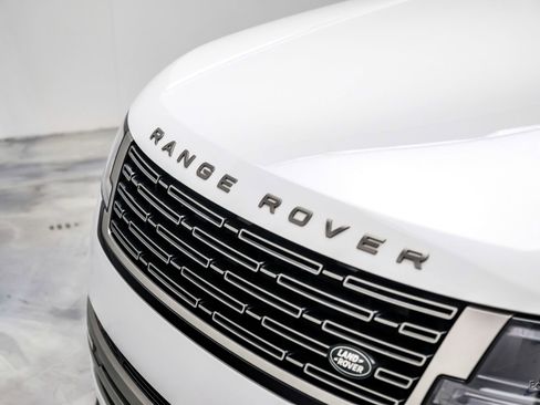 Used 2023 Land Rover Range Rover SE AWD/4WD image 31