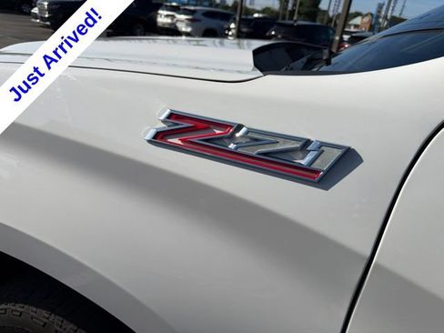 Used 2023 Chevrolet Silverado 1500 RST w/ Convenience Package II AWD/4WD image 11