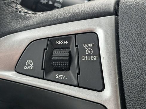 Used 2015 Chevrolet Equinox LT FWD image 13