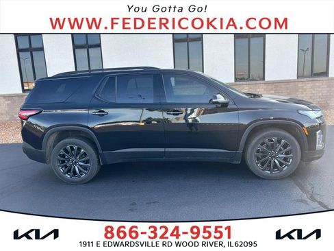 Used 2024 Chevrolet Traverse RS FWD image 1