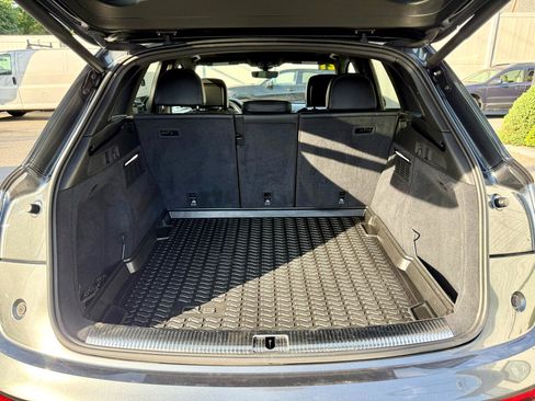 Used 2021 Audi SQ5 Premium Plus w/ Premium Plus Package image 22