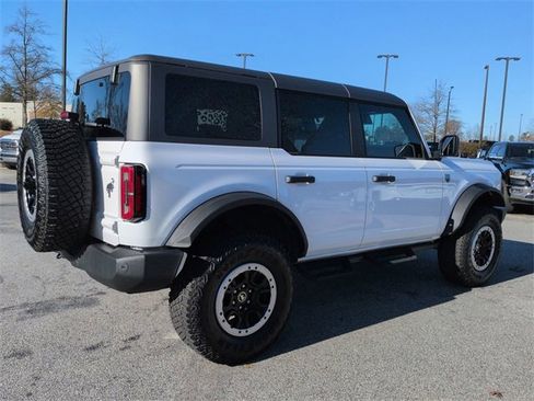 Used 2023 Ford Bronco Big Bend w/ Sasquatch Package image 4