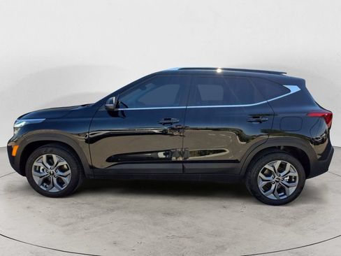 Used 2024 Kia Seltos S AWD/4WD image 8