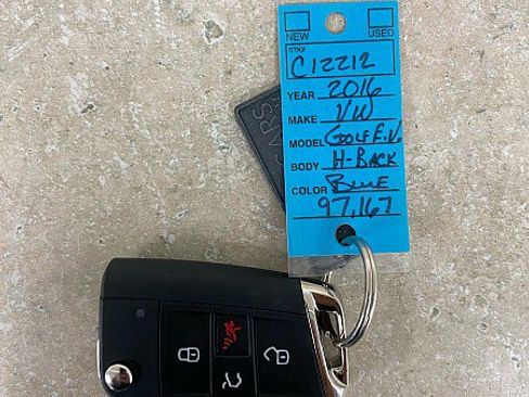 Used 2016 Volkswagen e-Golf SE w/ DC Fast Charging Package image 29