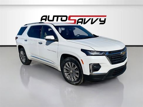 Used 2023 Chevrolet Traverse Premier image 1