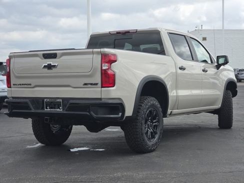 New 2026 Chevrolet Silverado 1500 ZR2 w/ Dark Appearance Package AWD/4WD image 24