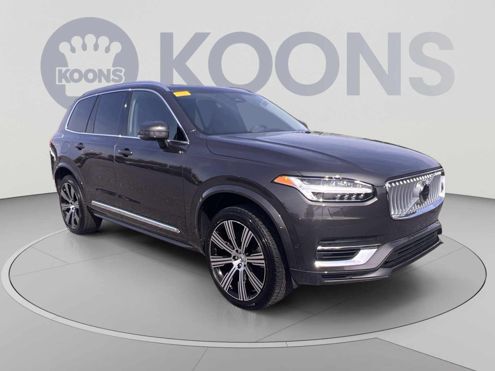 Certified 2025 Volvo XC90 T8 Plus w/ Protection Package AWD/4WD image 10
