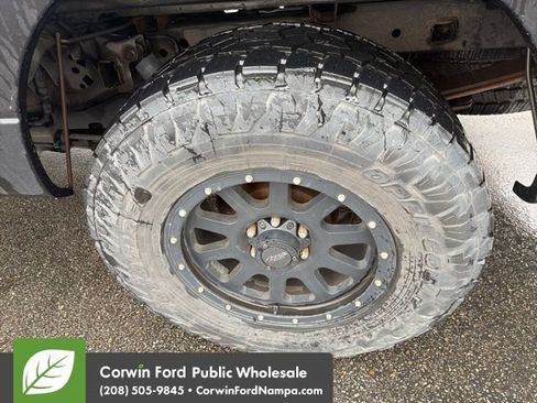 Used 2011 Ford F150 XLT w/ XLT Chrome Pkg image 9