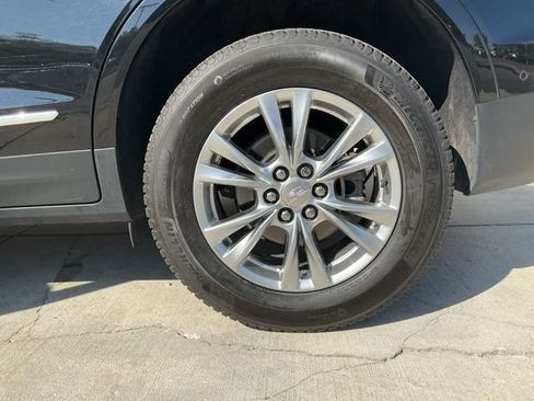 Used 2020 Cadillac XT5 Premium Luxury AWD/4WD image 31