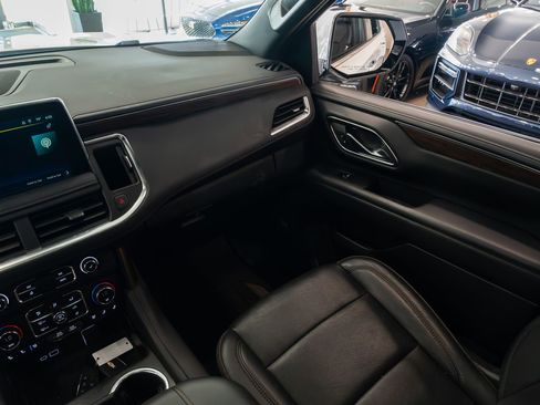 Used 2024 Chevrolet Tahoe High Country w/ Advanced Technology Package AWD/4WD image 9