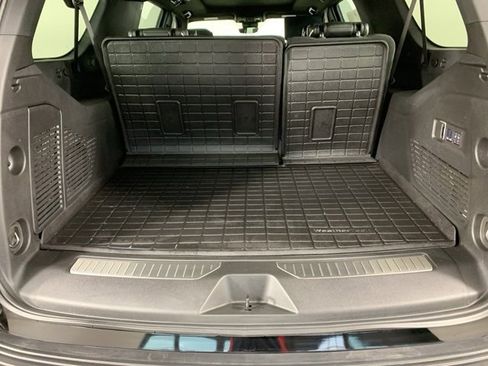 Used 2025 GMC Yukon XL AT4 Ultimate image 13