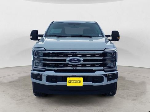 Certified 2025 Ford F350 Lariat w/ FX4 Off-Road Package image 8