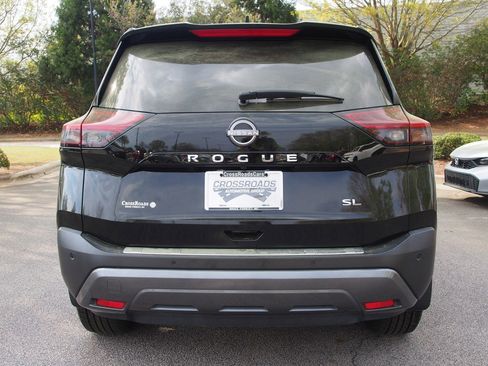 Used 2023 Nissan Rogue SL image 6