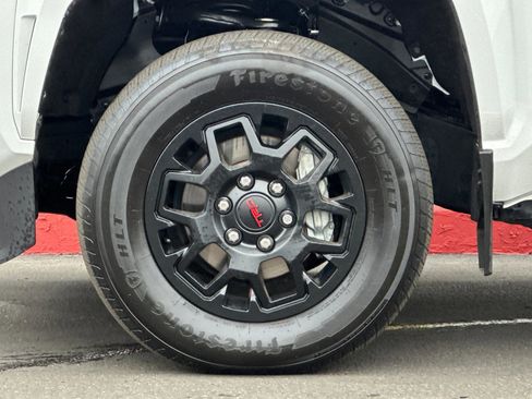 Used 2024 Toyota Tacoma TRD Sport image 25