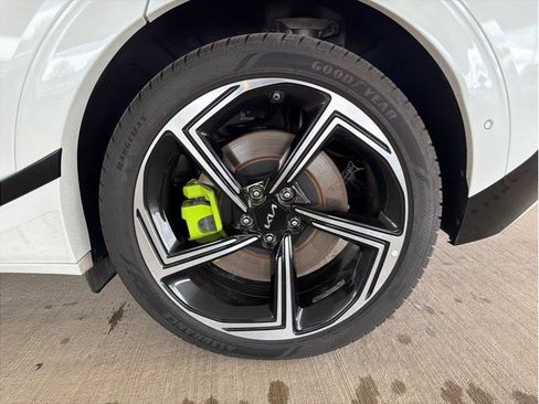 Used 2024 Kia EV6 GT image 34