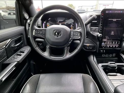 Used 2025 RAM 3500 Limited image 8