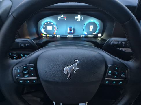 Certified 2025 Ford Bronco Sport Outer Banks w/ Outer Banks Tech Package+ image 29