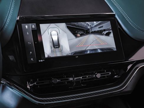 Used 2025 Aston Martin DBX 707 image 25