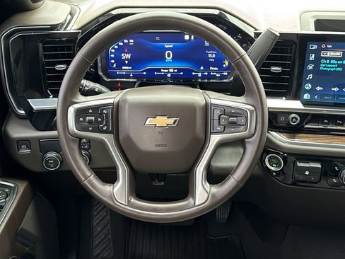 Used 2023 Chevrolet Silverado 1500 LT w/ Safety Package RWD image 15