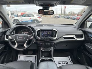 Used 2024 GMC Terrain SLT w/ Infotainment Package II video 2