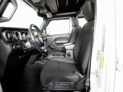 Used 2021 Jeep Wrangler Unlimited Sport w/ Sun And Sound Package image 9