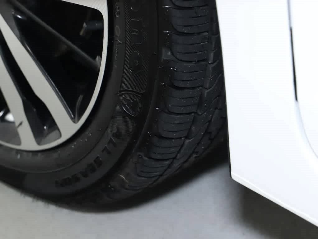Used 2019 Honda Fit EX image 36