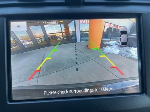 Used 2020 Ford Fusion SE image 14