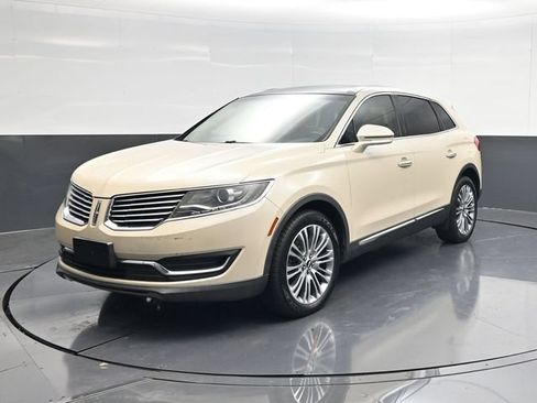 Used 2018 Lincoln MKX Reserve w/ Lincoln MKX Climate Package AWD/4WD image 7