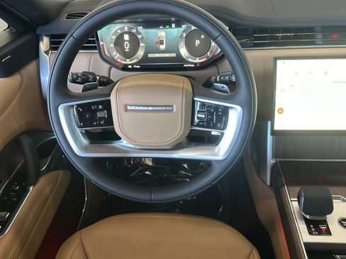New 2026 Land Rover Range Rover Long Wheelbase SE AWD/4WD image 25
