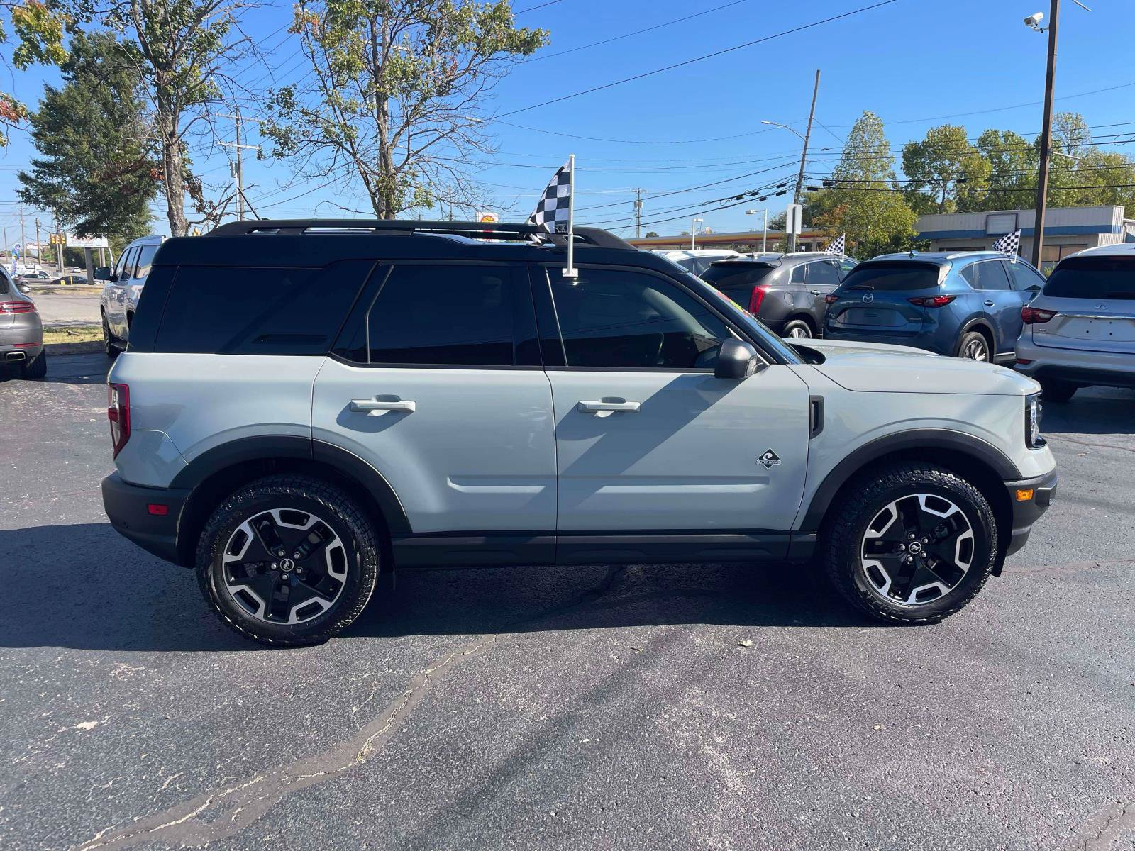 Used 2022 Ford Bronco Sport Outer Banks AWD/4WD image 9