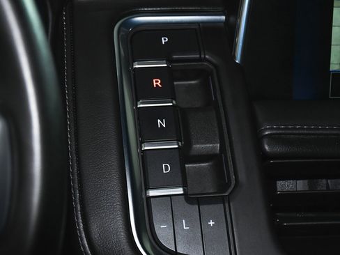 Used 2023 Chevrolet Tahoe Z71 w/ Z71 Off-Road Package image 33