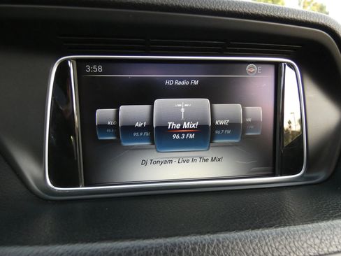 Used 2017 Mercedes-Benz E 400 Coupe image 51