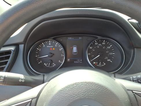 Used 2018 Nissan Rogue S FWD image 8