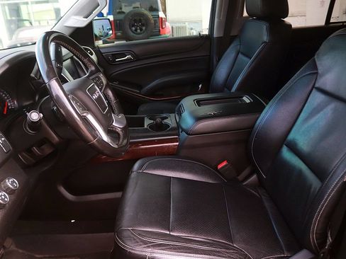 Used 2018 GMC Yukon SLE AWD/4WD image 13