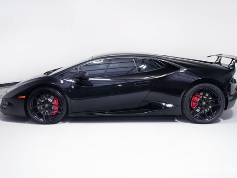 Used 2017 Lamborghini Huracan LP 580-2 RWD image 4