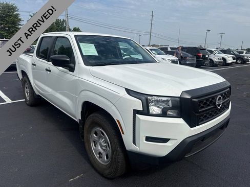 Used 2022 Nissan Frontier S w/ Technology Package RWD image 3