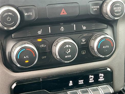 Used 2020 RAM 1500 Big Horn image 15