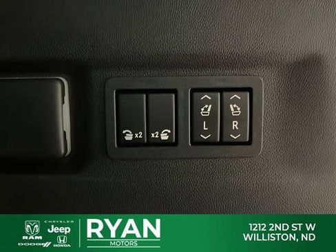 Used 2021 Chevrolet Suburban High Country w/ Max Trailering Package AWD/4WD image 12