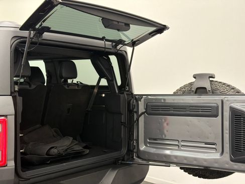 Used 2023 Ford Bronco Wildtrak AWD/4WD image 9