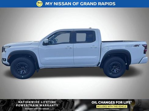 New 2026 Nissan Frontier PRO-4X w/ Pro-4x Convenience Package AWD/4WD image 2