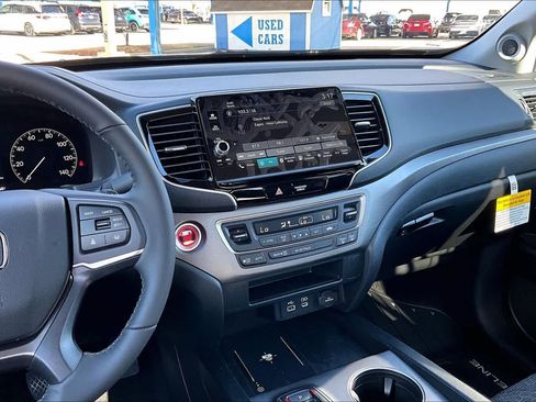 New 2026 Honda Ridgeline Sport image 6